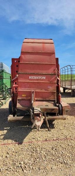 HESSTON STACK HAND 10