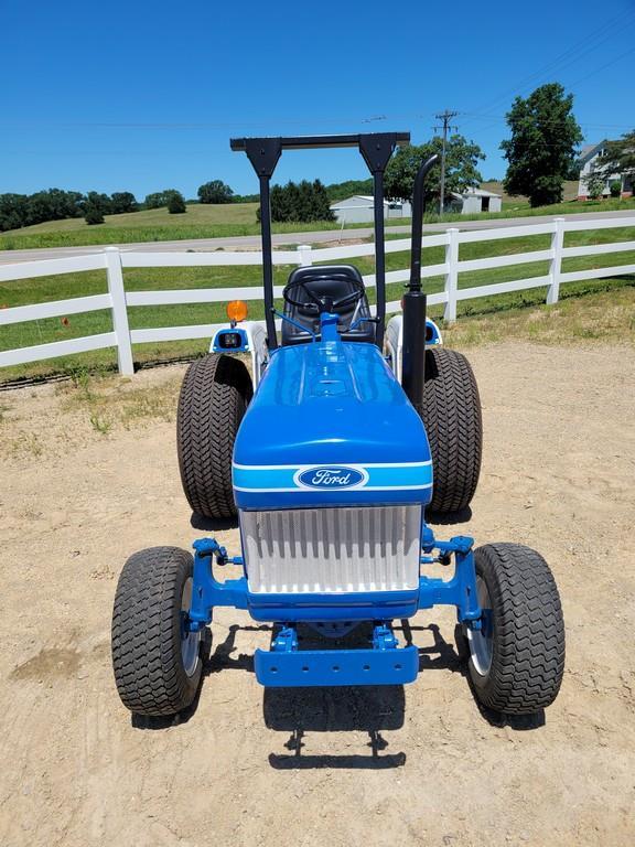 Ford 1710 Compact Tractor