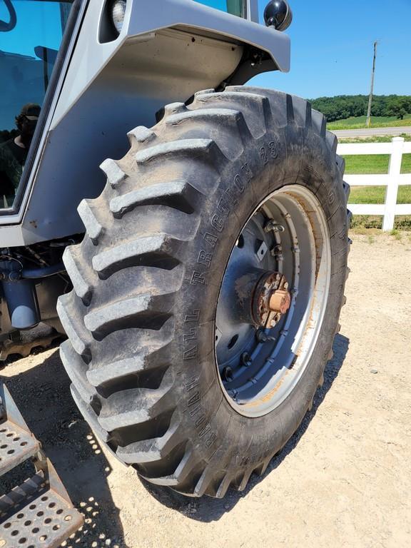 White 140 Field Boss Tractor