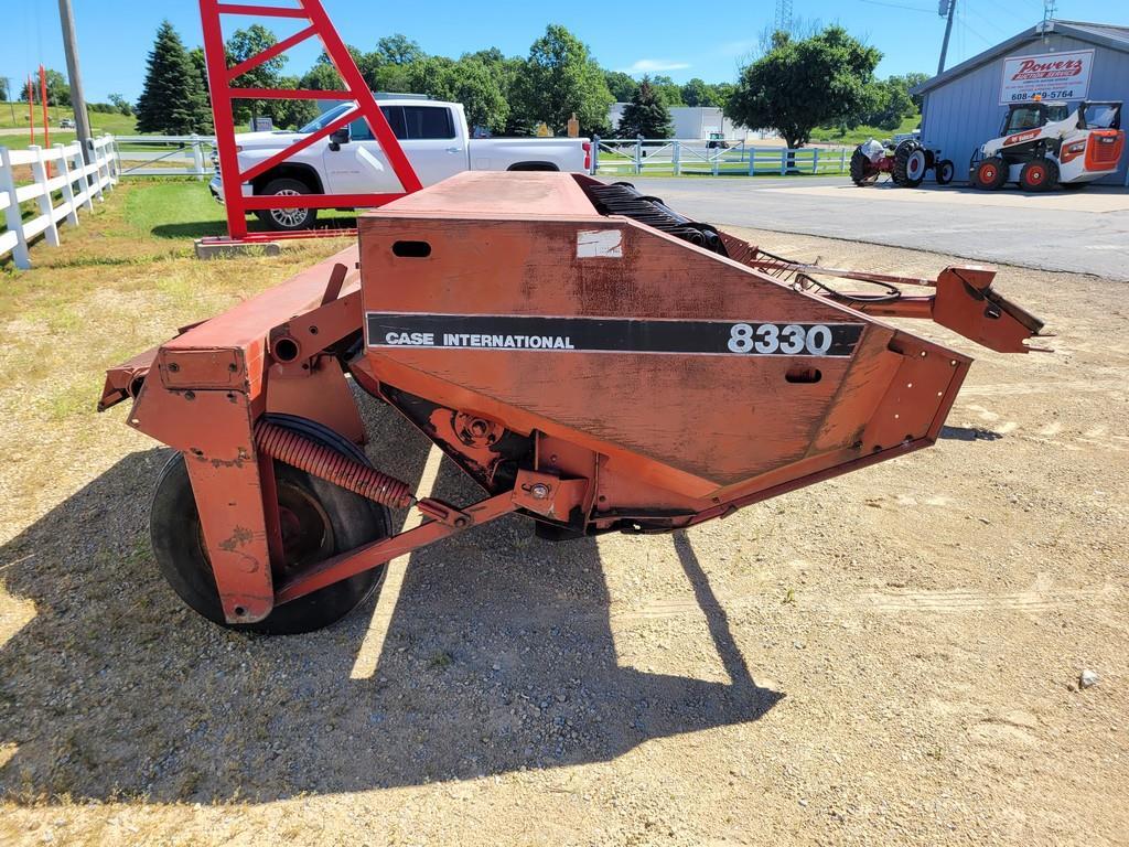 Case IH 8330 Haybine