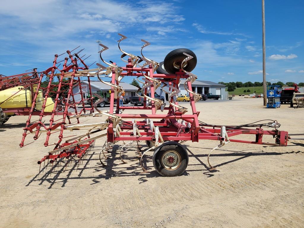 Wilrich 16' Field Cultivator