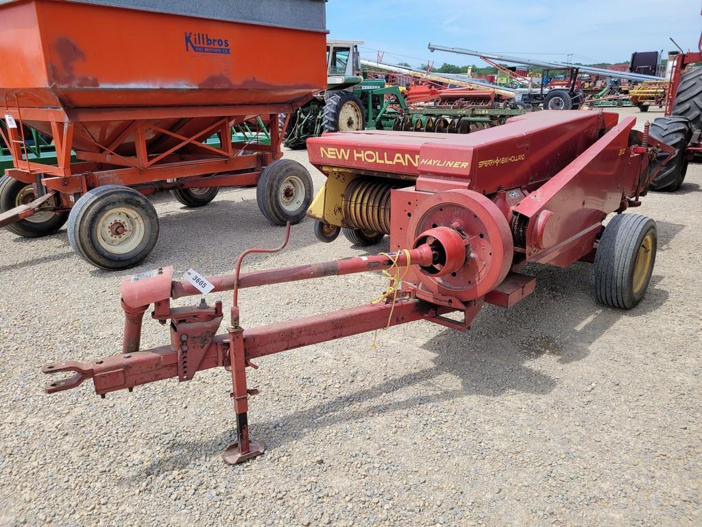 New Holland 310 Square Baler