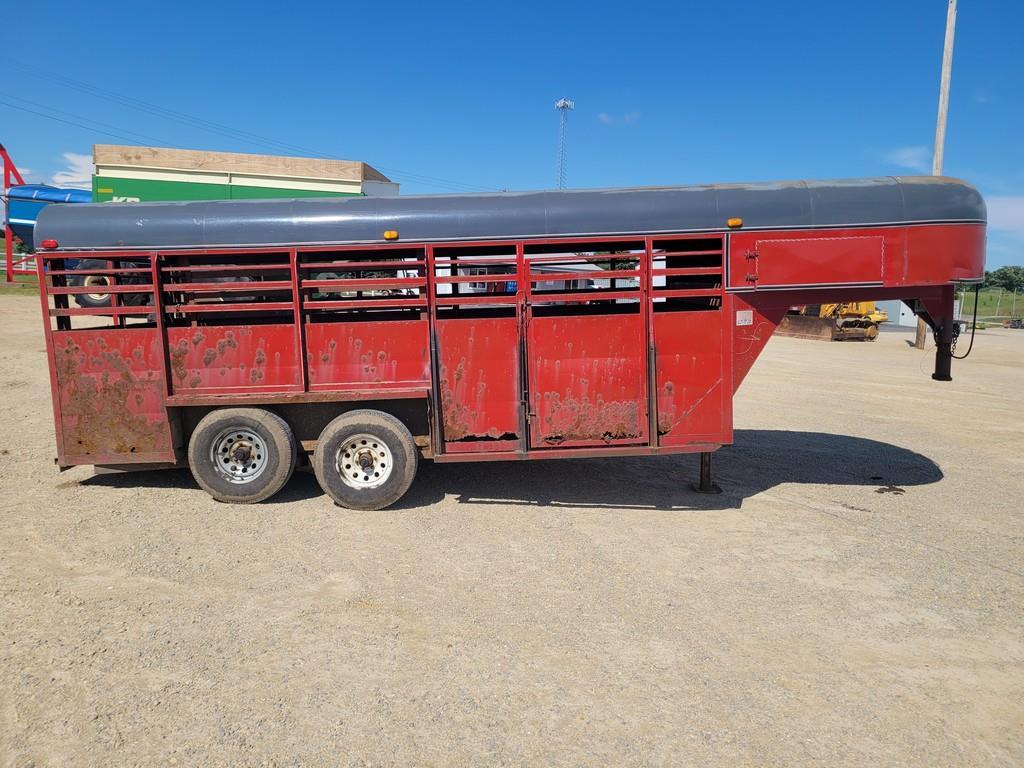 2001 Boge Built Livestock Trailer