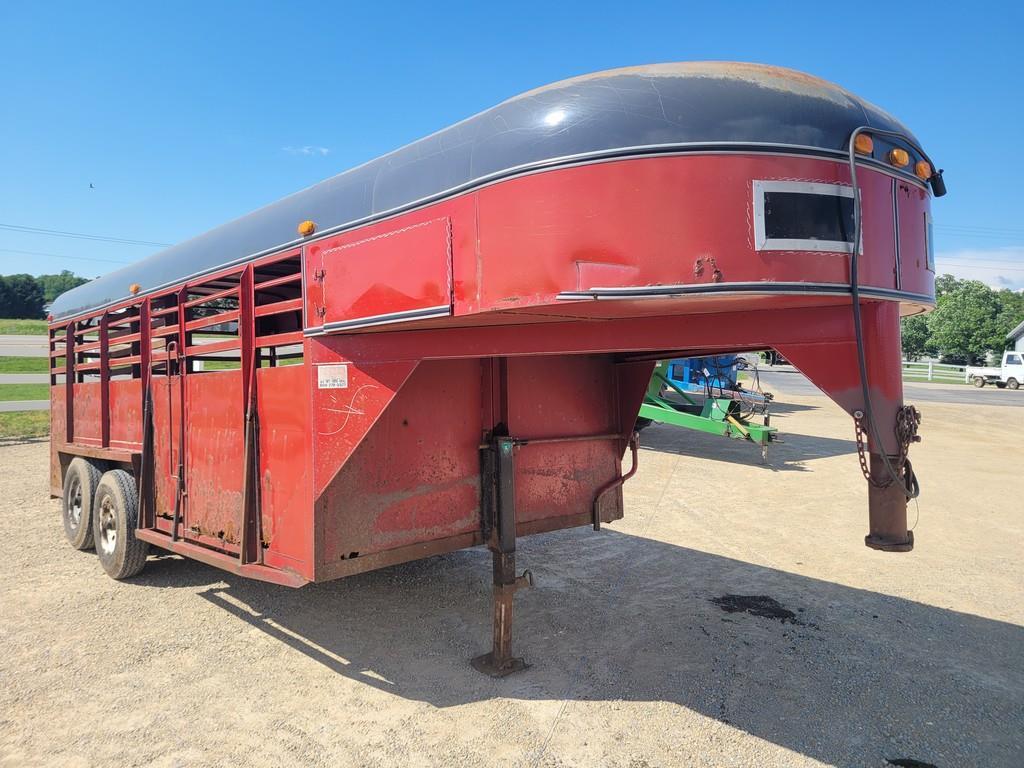 2001 Boge Built Livestock Trailer