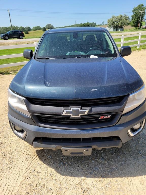 2017 Chevy Colorado Pick Up Truck