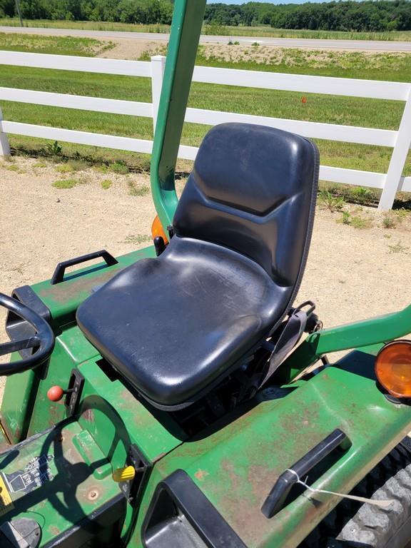 John Deere 855 Compact Tractor