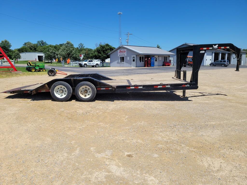 2013 Mustang Tilt Gooseneck Trailer