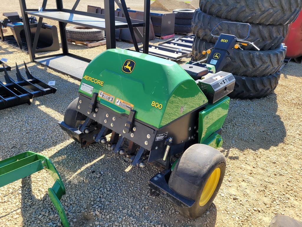 John Deere 800 Aercore Aerator