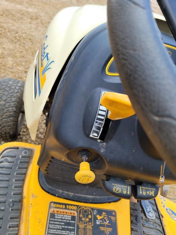 Cub Cadet LT1024 Lawn Mower