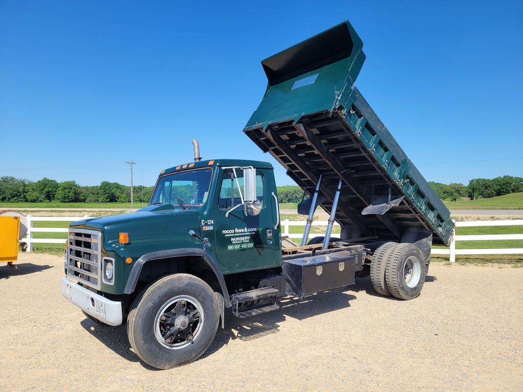 1988 International S1900 Dump Truck