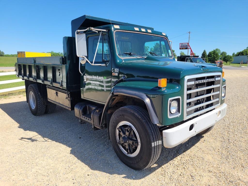 1985 International S1900 Dump Truck