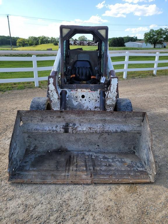 Bobcat S300 Skid Steer