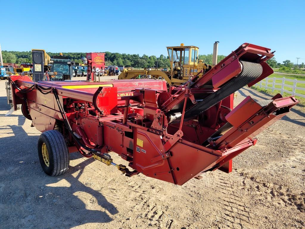 New Holland 316 Small Square Baler