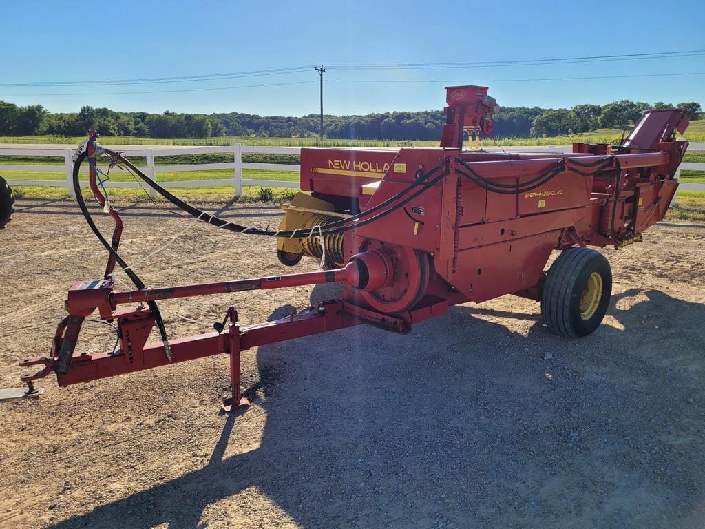 New Holland 316 Small Square Baler