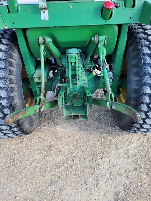 John Deere 1070 Tractor