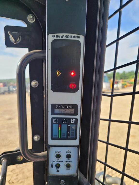 2012 New Holland C238 Track Skid Steer