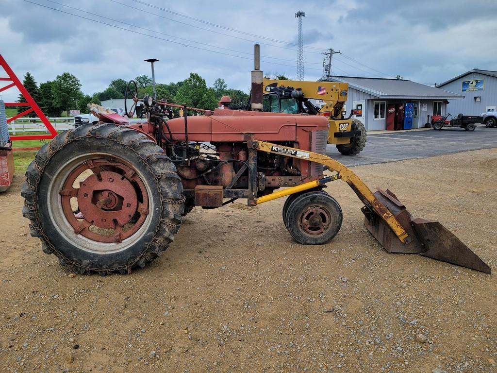 Farmall M Loader Tractor