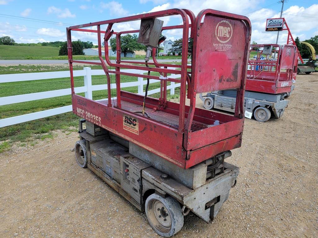 MEC 2033ES Scissor Lift