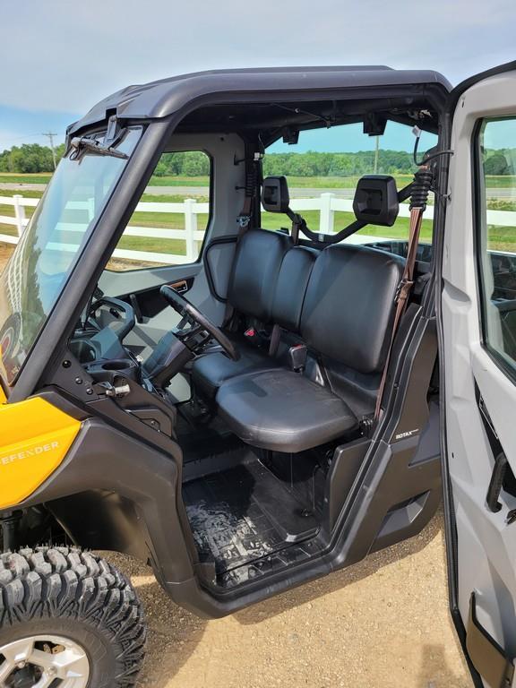 2016 Can-Am HD10 Defender UTV