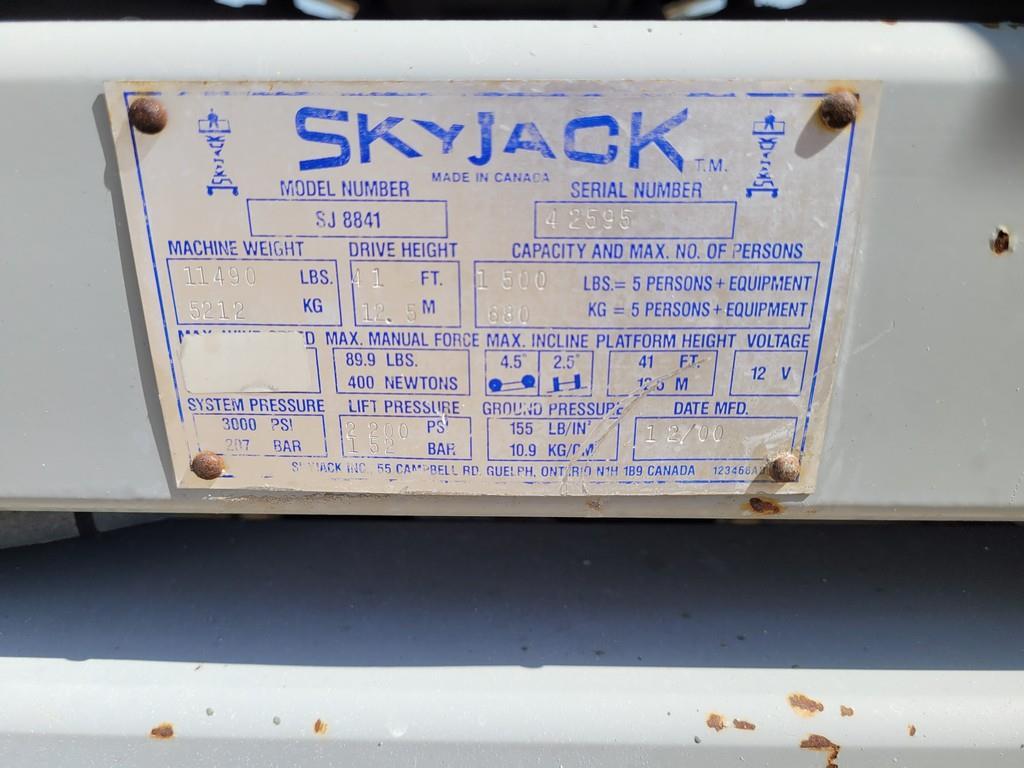 2000 Sky Jack SJ8841 Rough Terrain Scissor Lift