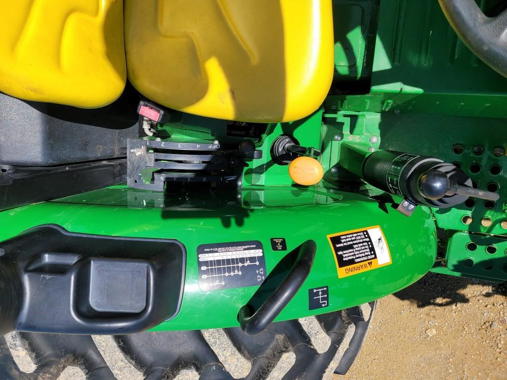 2017 John Deere 5055E Loader Tractor