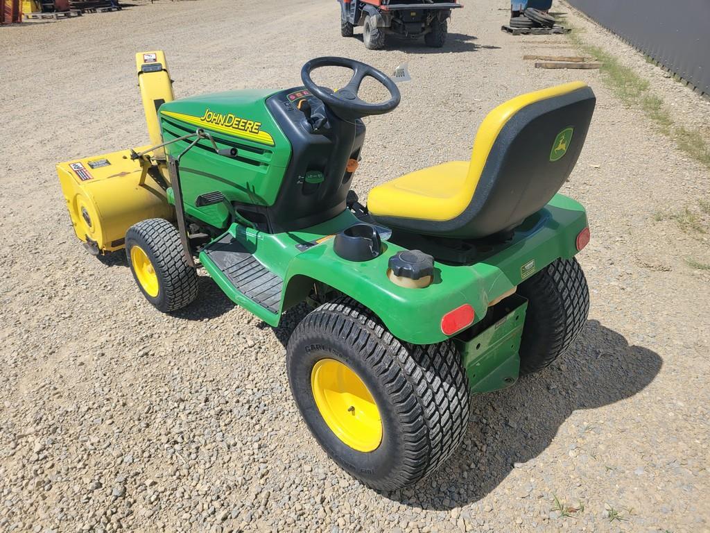 2005 John Deere LX289 Lawn Mower