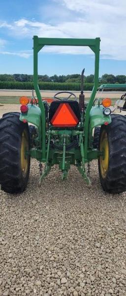 JOHN DEERE 950 TRACTOR WITH JD 75 LOADER