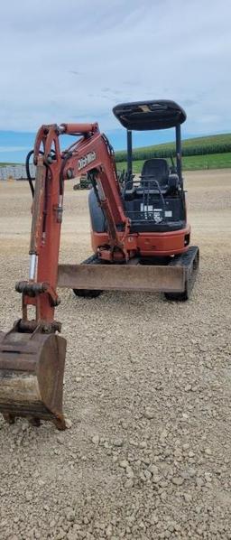 DITCH WITCH MX272 MINI EXCAVATOR