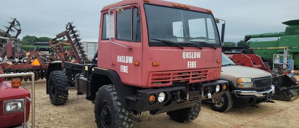 2001 STEWART & STEVENSON DIESEL TRUCK- NON RUNNING