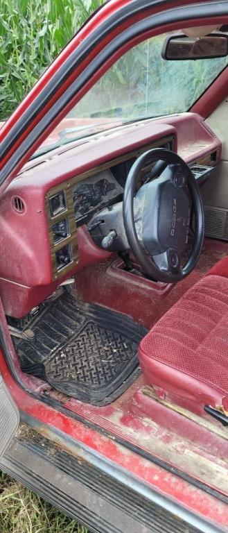 1994 DODGE DAKOTA TRUCK