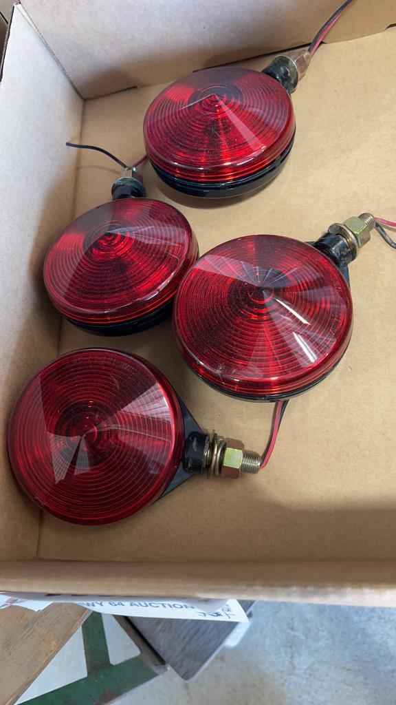 4- REAR RED TRAILER LIGHTS