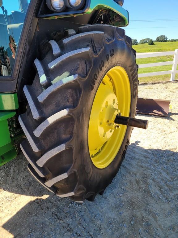 John Deere 4450 Tractor