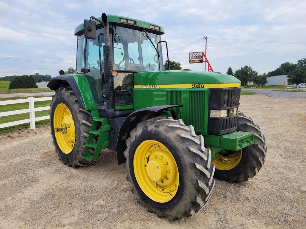 John Deere 7810 Tractor