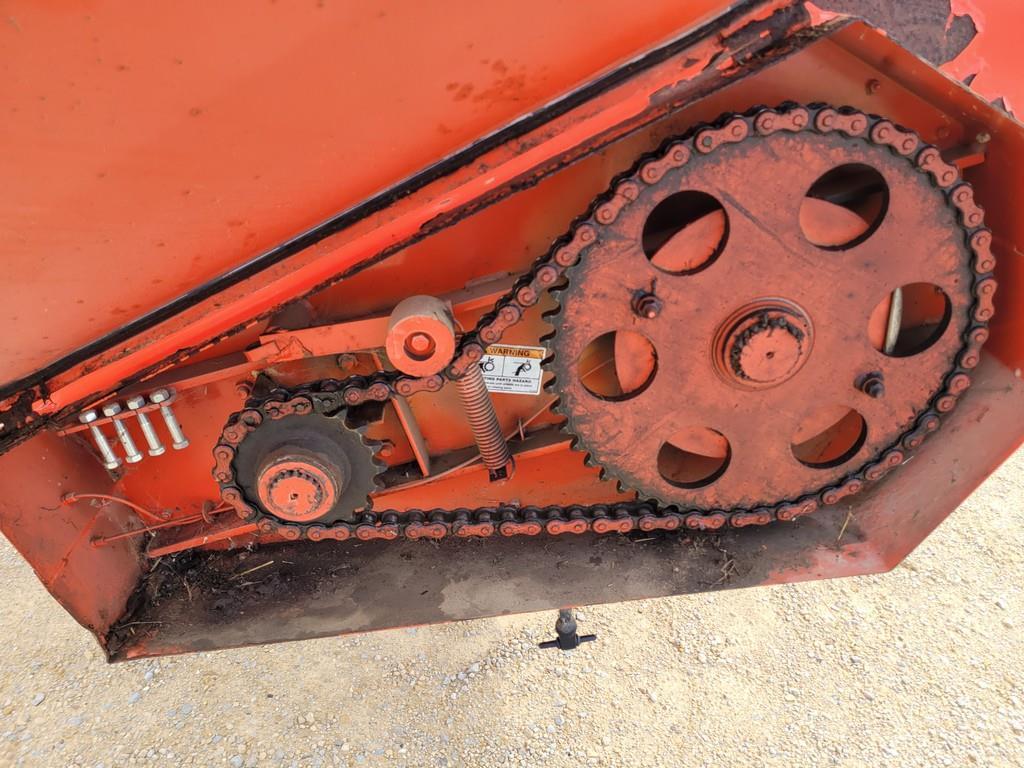 Kuhn Knight 8118 Slinger Spreader