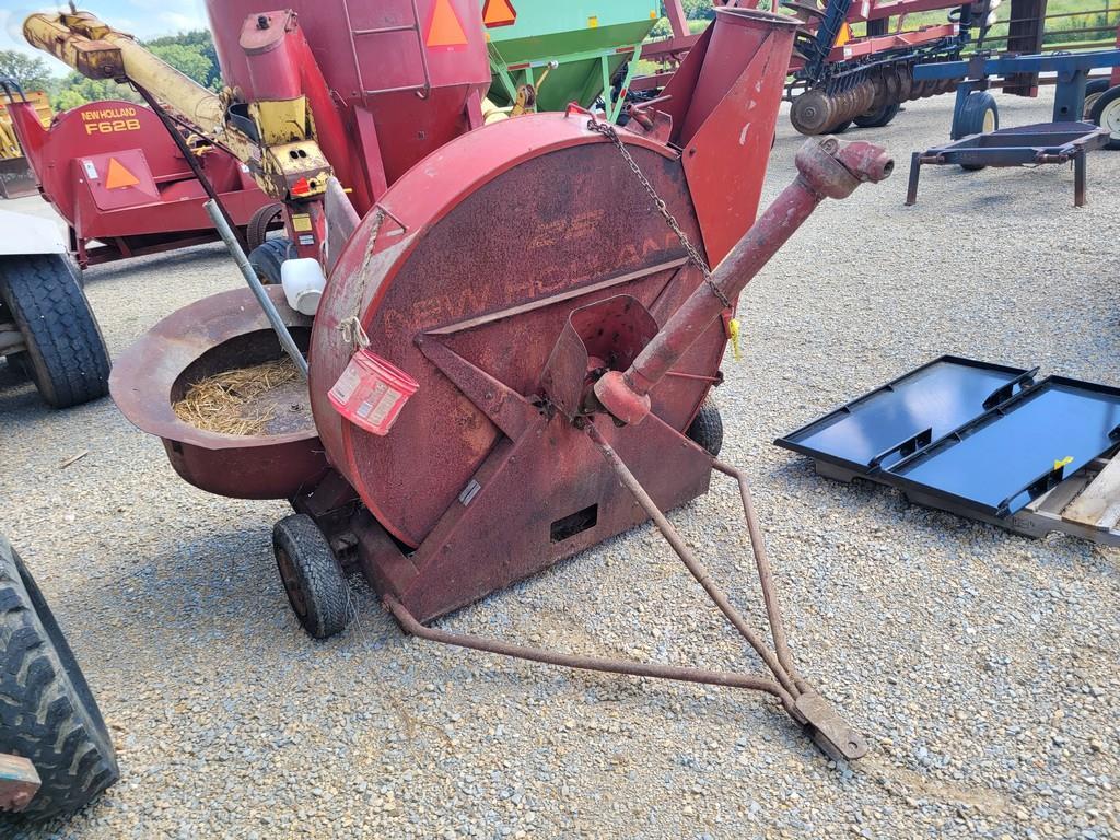 New Holland 28 Silo Blower