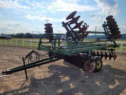 John Deere 235 18' Disk