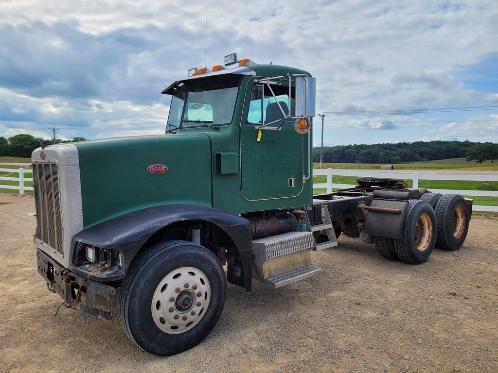 1992 Peterbilt 375 Day Cab Semi Tractor