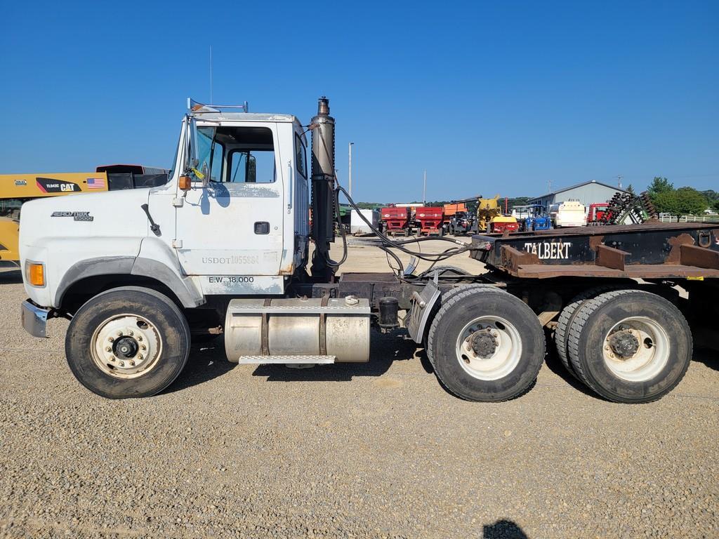 1991 Ford Aeromax L9000 Day Cab Semi Tractor