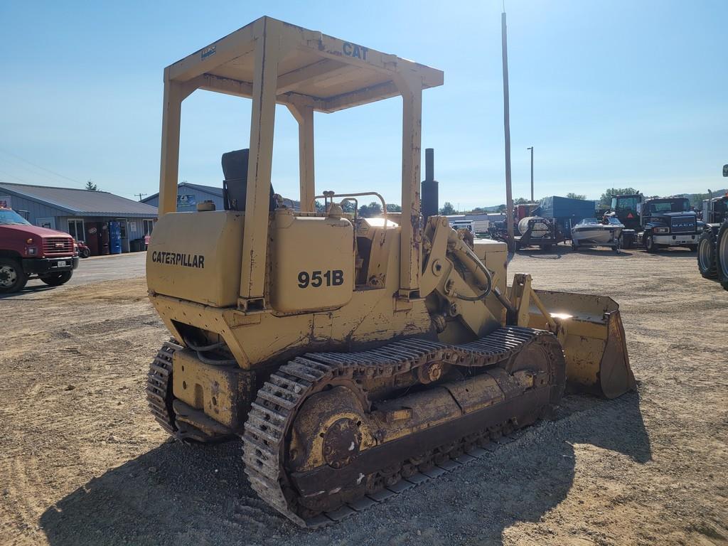 Cat 951B Crawler Loader