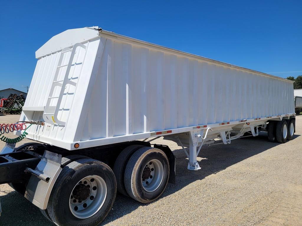 2007 Manac 40' Hopper Bottom Grain Trailer