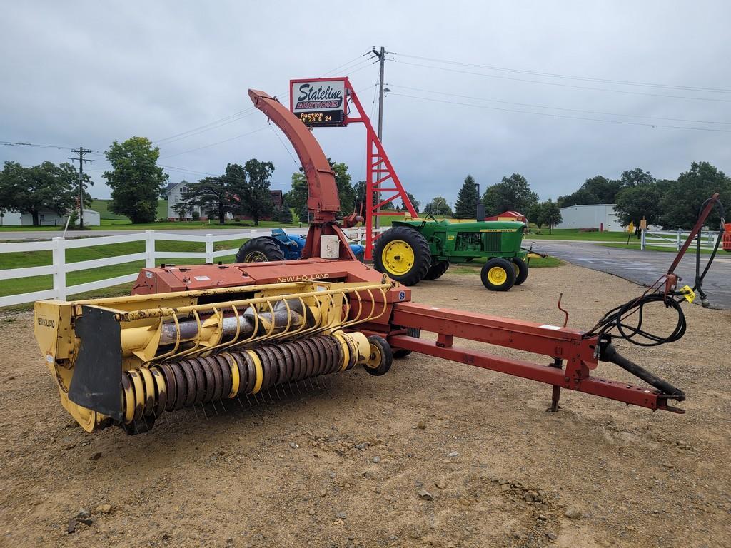 New Holland 900 Pull Type Chopper