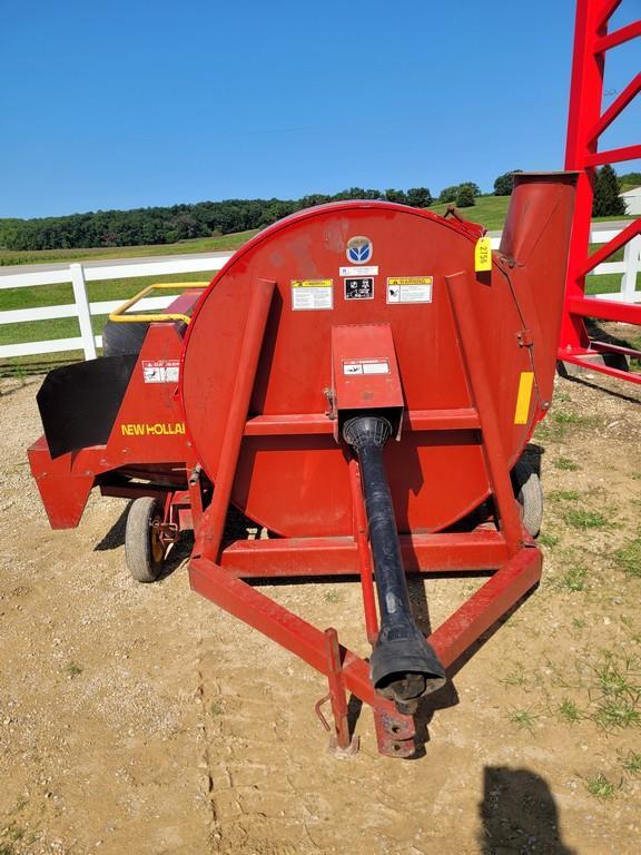 New Holland F622 Silo Blower