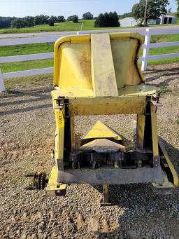 John Deere 2R 30" Corn Head