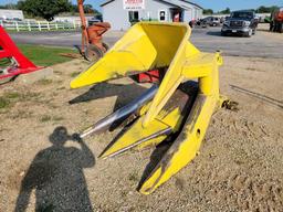 John Deere 2R 30" Corn Head