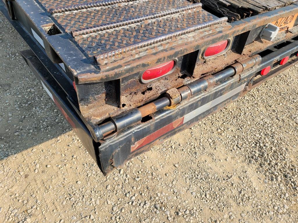 1992 Trail EZ 40' Hyd Dove Tail Trailer