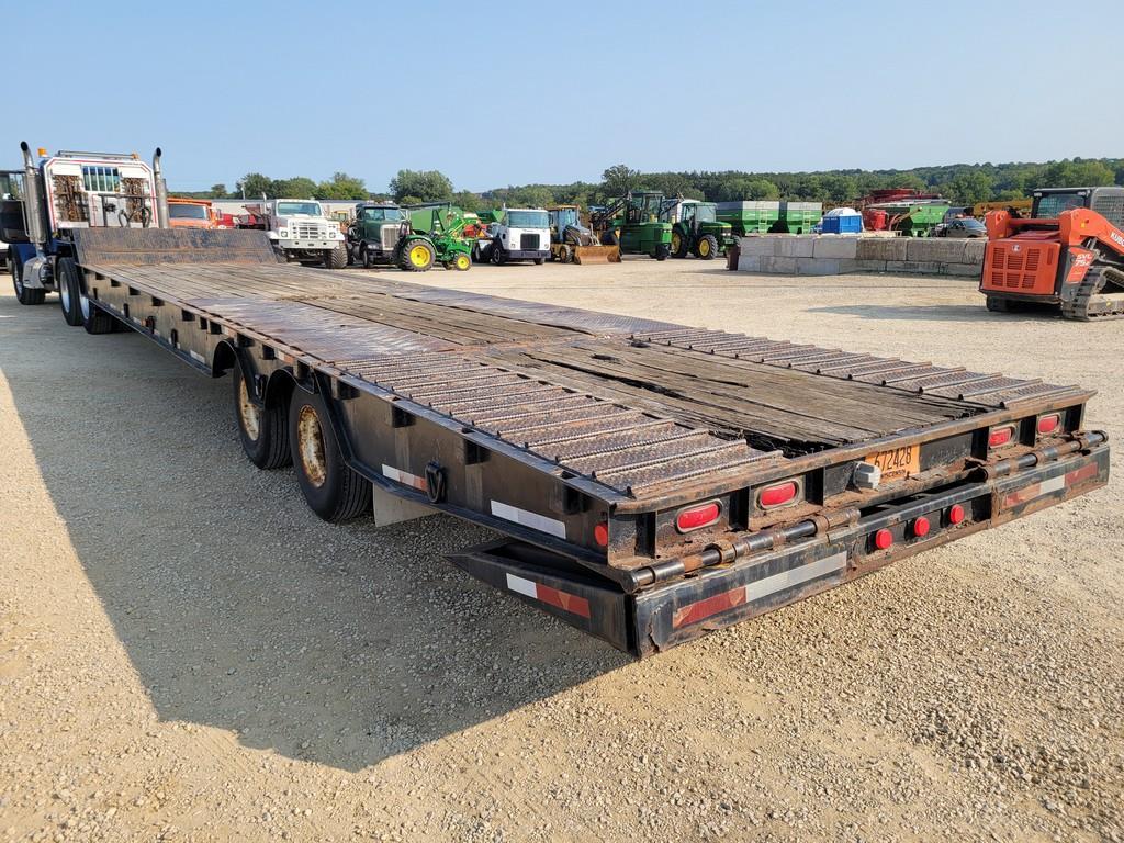 1992 Trail EZ 40' Hyd Dove Tail Trailer