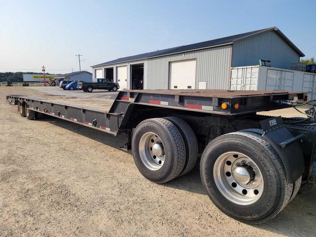 1992 Trail EZ 40' Hyd Dove Tail Trailer