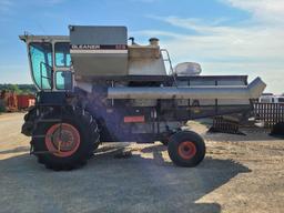 Gleaner M3 Combine