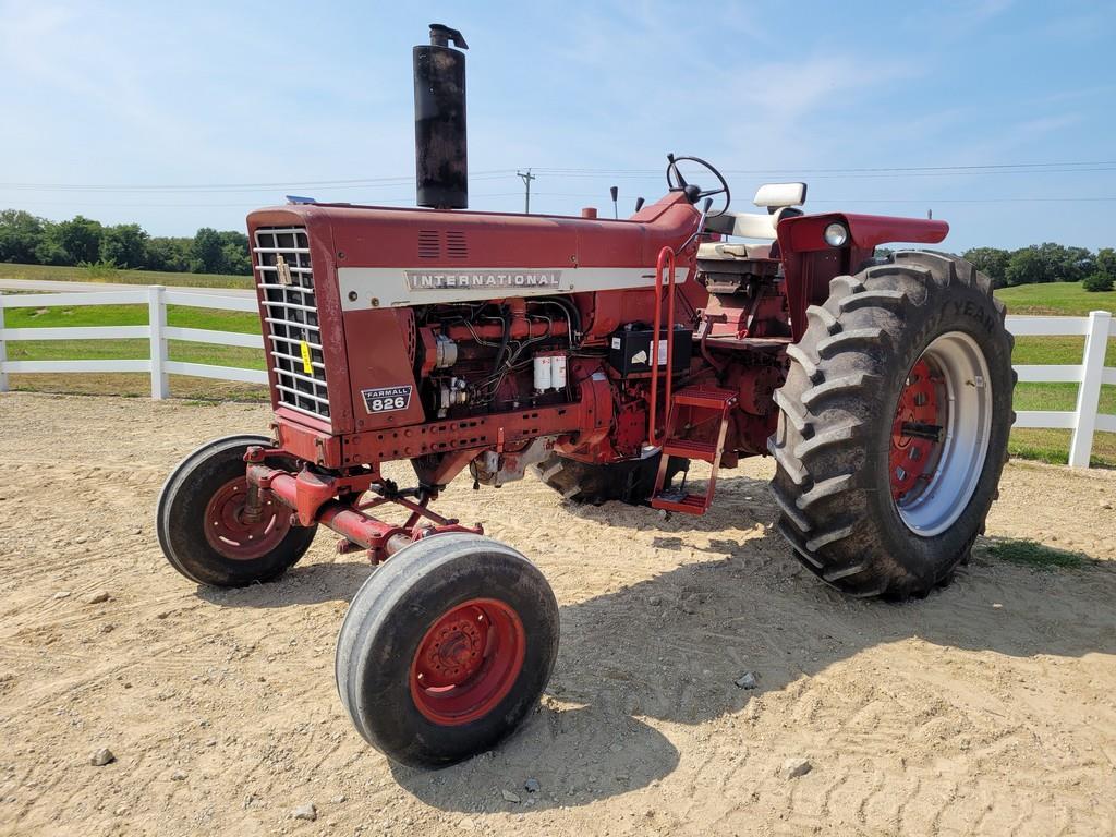 International 826 Tractor