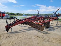 Case IH 730B 7 Shank Disk Chisel